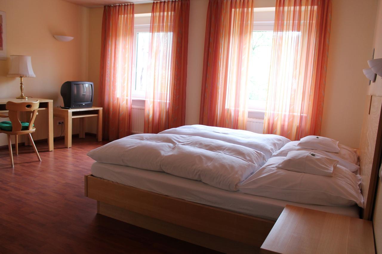 Hotel Bad Bruckhaus Gurtweil Номер фото